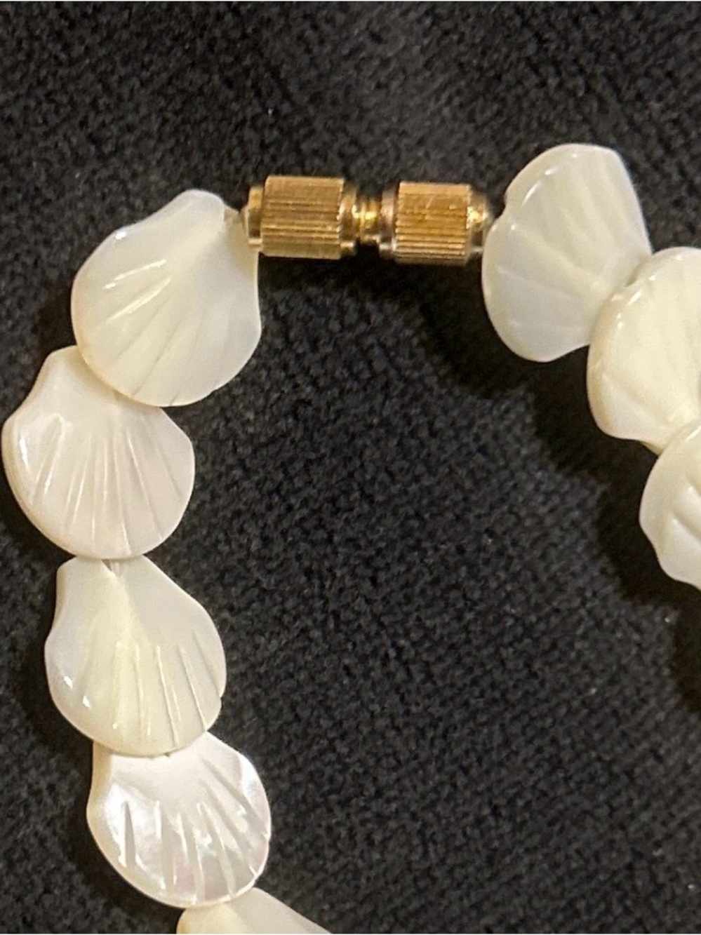 Vintage Shell Disc White Necklace - Women Jewelry - Picture 3 of 4